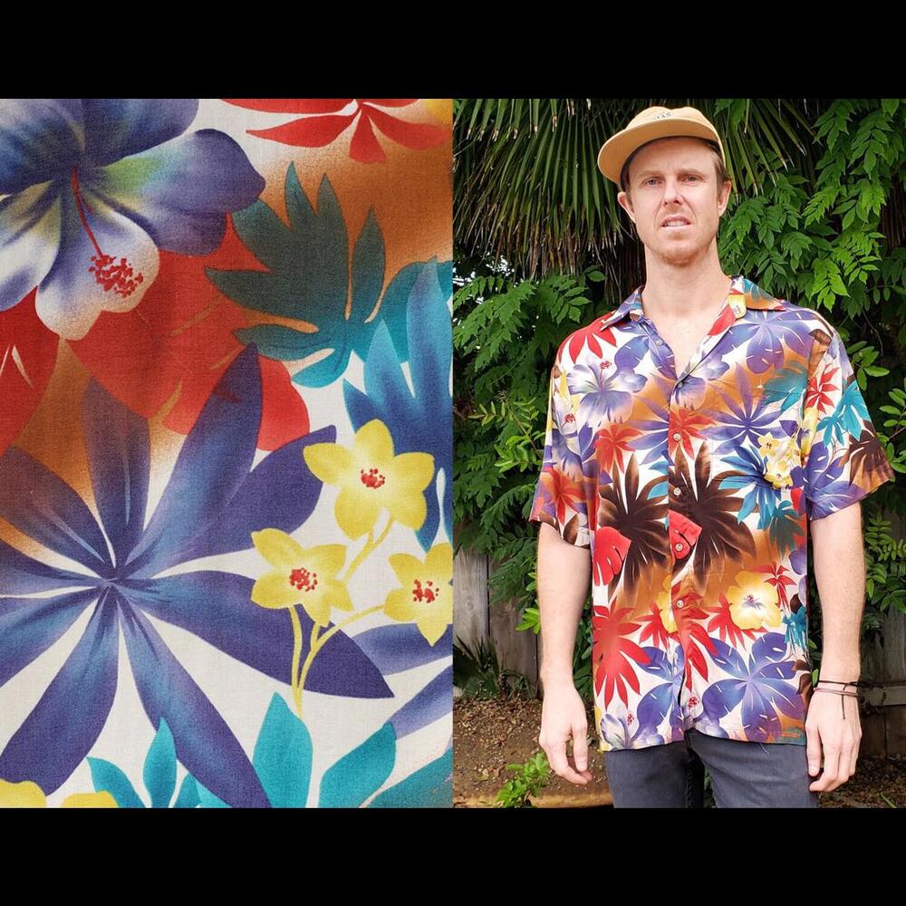 Vintage Mens Party Button 90s relaxed button down up Floral